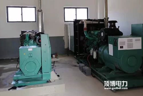 300KW-2400KW科克發(fā)電機組技術(shù)參數(shù)選型表