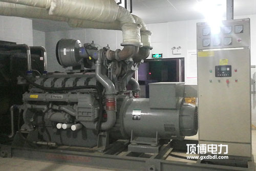 250KW帕金斯發(fā)電機(jī)組空載運(yùn)行溫度過(guò)低怎么辦